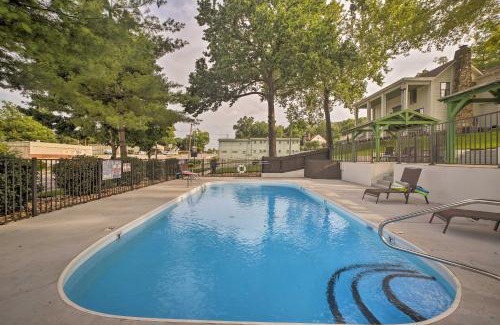 Downtown Branson House | Downtown Branson Home with Pool Near The Landing!