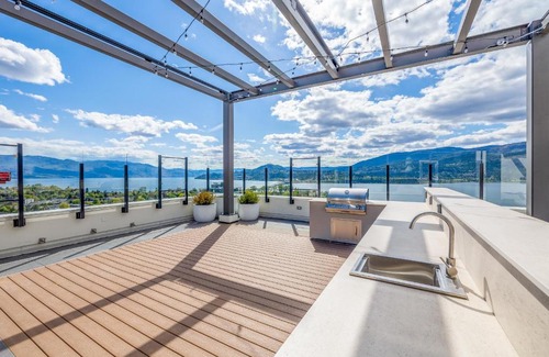 Downtown Kelowna Apartment | Downtown Brooklyn - Brand New Luxury Condon