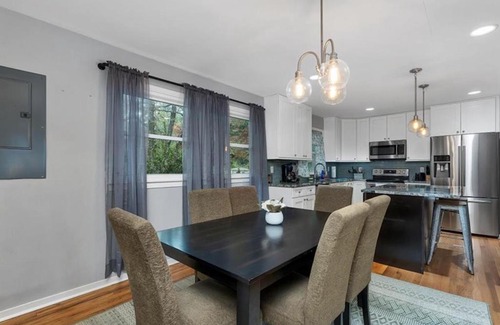 Southern Pines House | Downtown Bungalow Near Base, Golf, Dining, Brewery
