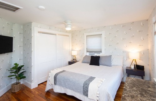 Cambridge House | Downtown Cambridge | Historic Charm | Modern Upgrades