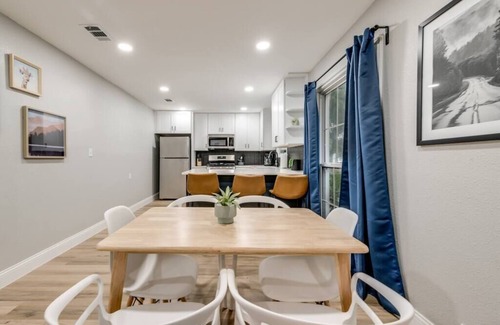 Original Town House | Downtown Carrollton Home