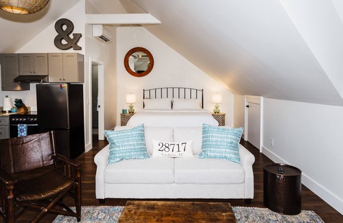 Cashiers Apartment | Downtown Cashiers - Walk Everywhere