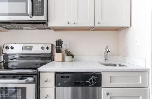 Downtown Boston Apartment | Downtown Central Studio w Fast WIFI, Keyless Entry