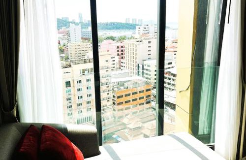 Pattaya Bay Apartment | Downtown Charm Edge 1 Bedroom Seaview Condo