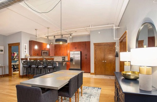 Grand Rapids Condo | Downtown Charming 3-bedroom condo in delightful Grand Rapids