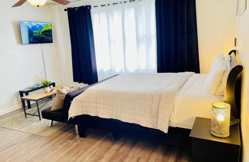 Downtown Jacksonville Apartment | Downtown City View Loft