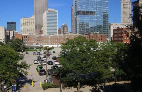Downtown Cleveland Apartment | Downtown Cleveland Historic District