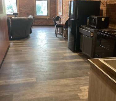 Downtown Cleveland Apartment | Downtown Cleveland Historic District