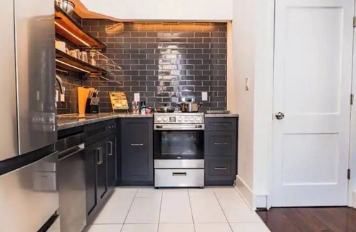 Central City Apartment | Downtown close to UAB, St. Vincent’s, BJCC and Airport
