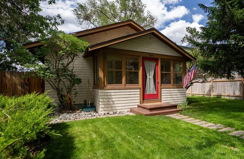 Cody House | Downtown Cody Craftsman In the Heart of Cody