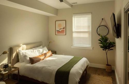 Old West Broad Neighborhood Apartment | Downtown, contemporary, 2 bedroom, Roof Terrace! 2B