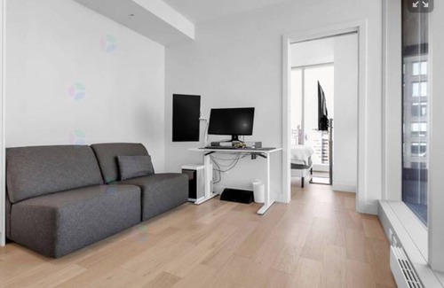 Griffintown Condo | DOWNTOWN CORNER UNIT WITH VIEW WALKING DISTANCE TO EVERYTHING (30FT BALCONY)