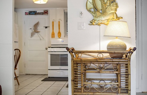 Biloxi House | Downtown Cottage! Walk/Cart Everywhere, 2 King Beds