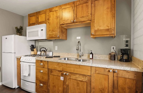 Moab Condo | Downtown Cozy Home Base - Purple Sage 8
