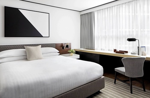 Connecticut Ave - K Street Hotel | Downtown D.C. King Room – Near National Mall & Georgetown