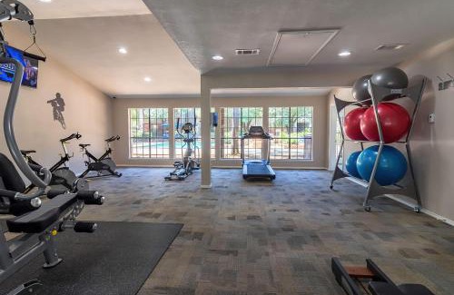 Far North Dallas Apartment | Downtown Dallas