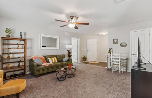 Greenville - Spartanburg House | Downtown Darling - 3 bedroom, cozy cottage in downtown