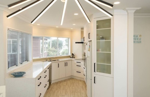 Mount Maunganui House | Downtown Delight in Mt Maunganui