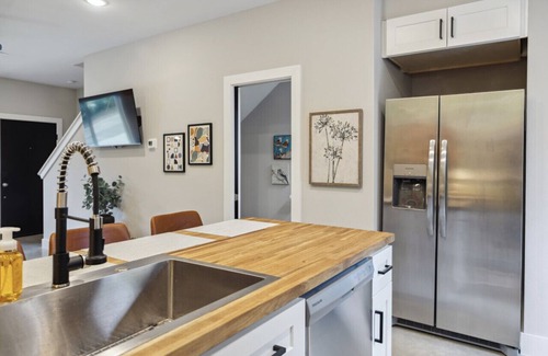 Downtown House | Downtown Delight ~ Aggieland Vacation Rentals
