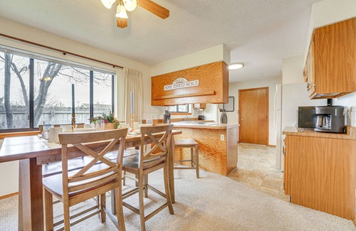 Delta Condo | Downtown Delta Condo ~ 34 Mi to Black Canyon!