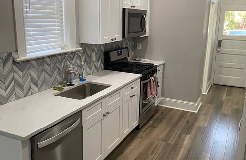 Uptown House | Downtown Denver Retreat, 3 BR Town Home.nn