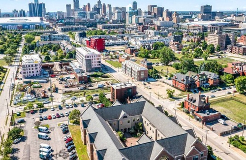 Brush Park Apartment | Downtown Detroit Brush Park APT