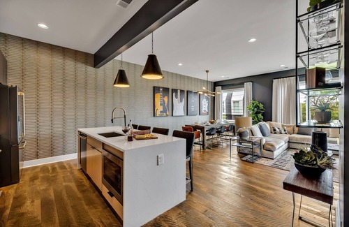 Edgehill Cottage | Downtown Dolly - Heart of Gulch - Rooftop Hot Tub