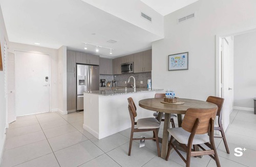 Doral Condo | Downtown Doral 2BR | Skyline Views and Free Parking