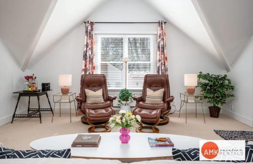 Douglas Apartment | Downtown Douglas Coach House