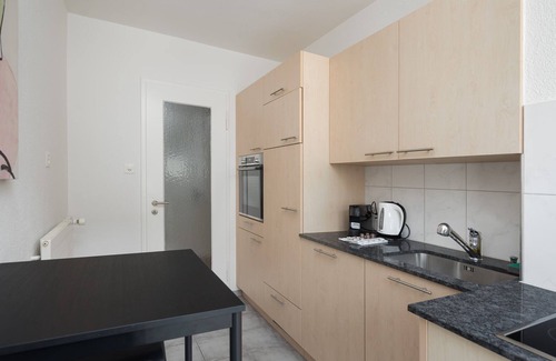 Oerlikon Apartment | Downtown Dream 2,5BR with Balcony and Style BA,51