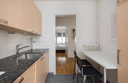 Oerlikon Apartment | Downtown Dream: 3.5BR with Balcony and Style BA22