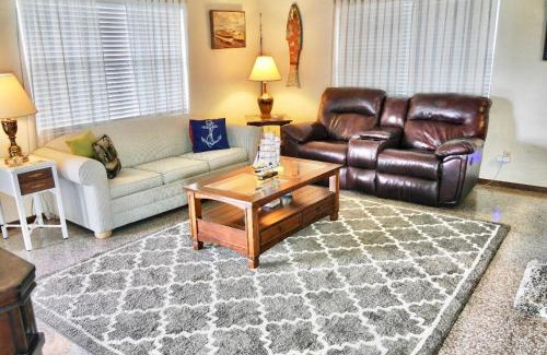Sanford House | Downtown Duplex A Amazing Location