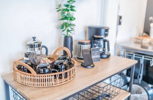 Downtown Apartment | Downtown Dwelling 1612
