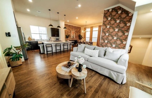 Northside House | Downtown Escape with Backyard, Gameroom and Hot Tub