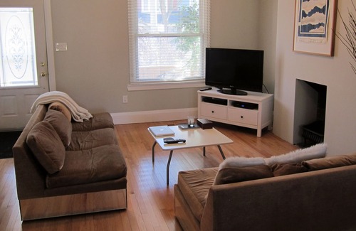 Riverside House | Downtown Family-friendly home for rent in Toronto's trendy Leslieville