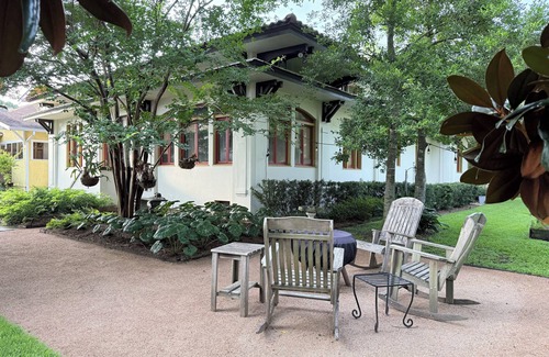 Spanish Town Historic District Apartment | Downtown Furnished Luxury Executive rental, Circa 1919
