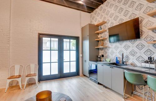 Galveston Apartment | Downtown Galveston Home Walk to Historic District