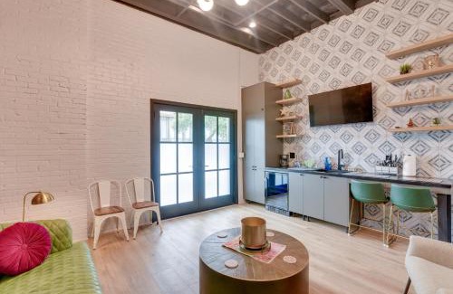 Galveston Apartment | Downtown Galveston Home Walk to Historic District