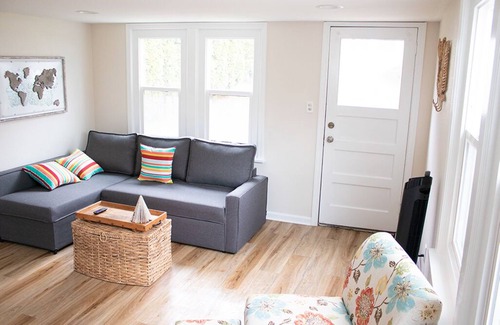 Garden District House | Downtown/Garden District AlleyHouse