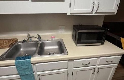 University Hill Apartment | Downtown Getaway/Free Parking