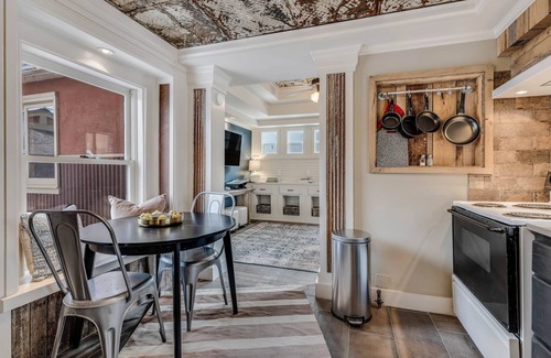 Glenwood Springs House | Downtown Glenwood! Mountain Modern