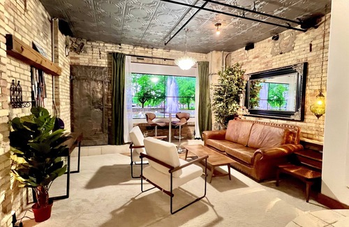 Grand Rapids Condo | Downtown GR - parking, fitness center, hot tub, rooftop pool deck included