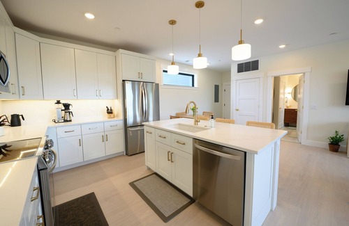 Grand Haven Condo | Downtown Grand Haven - City Views