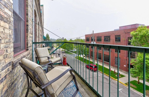 Grand Haven Condo | Downtown Harbor Condo! Grand Haven, MI