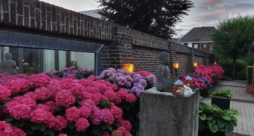 Eindhoven Bed & Breakfast | Downtown Hideaway, B&B Grand Deluxe