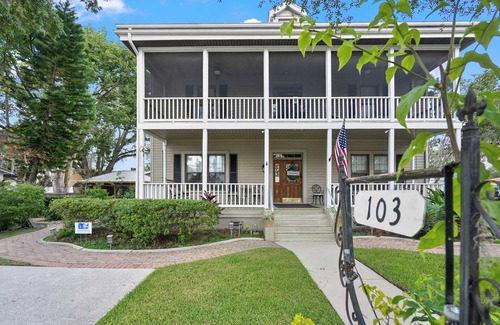 Green Cove Springs House | Downtown Historic Victorian, Steps to Clay Theatre