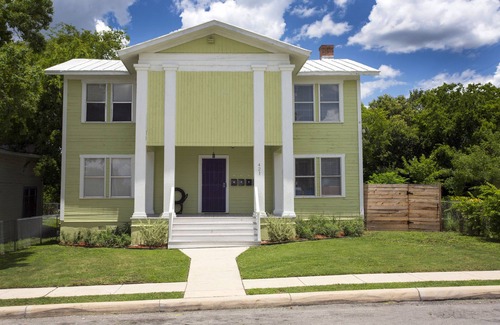 Near East Side Apartment | Downtown Historic Neighborhood, great location.
