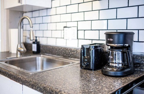 Herron Morton Apartment | Downtown Indy Blue Heaven