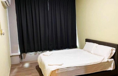 Kentron House | Downtown Inn