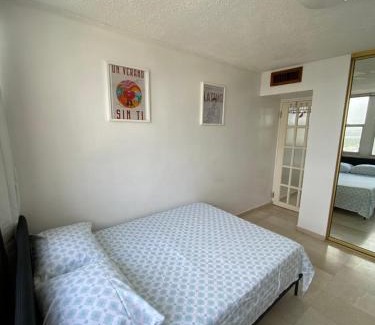 Isla Verde Apartment | Downtown Isla Verde Beachfront Apartment with Pool and Parking